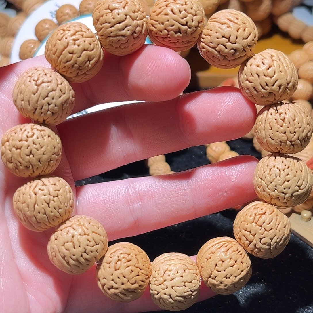 手串桃核19尺寸东北大肌肉