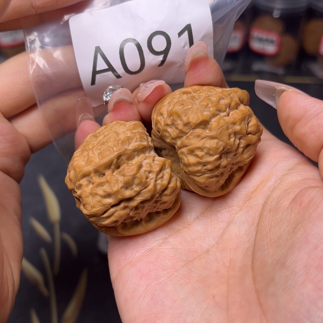 吊坠文玩核桃蛤蟆头肚子42边39.5