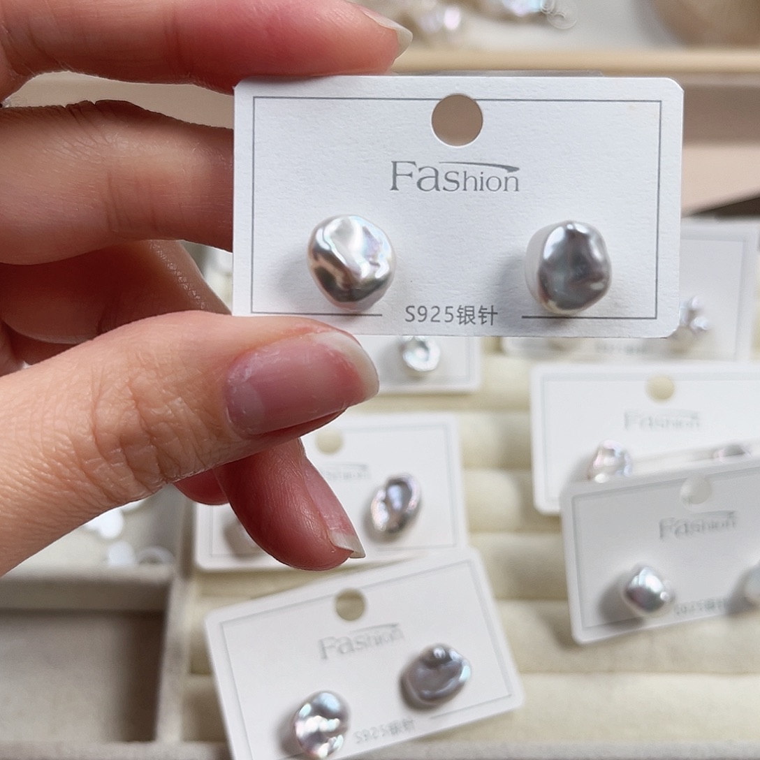 等***来耳饰银S925镶嵌淡水珍珠