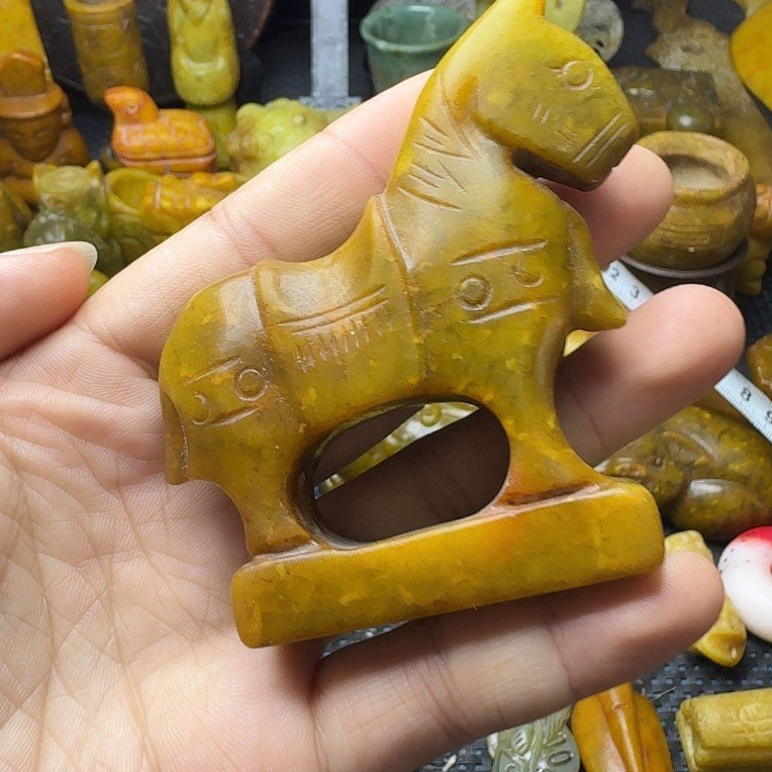 白玉菩提吊坠。。。