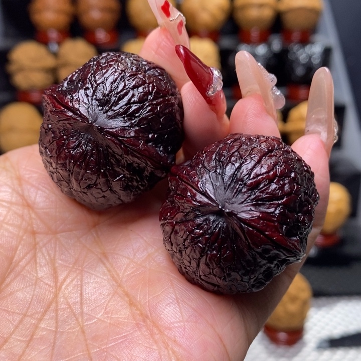 文玩核桃把件金丝绣球25号37尺