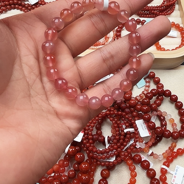 南红玛瑙手串未镶嵌