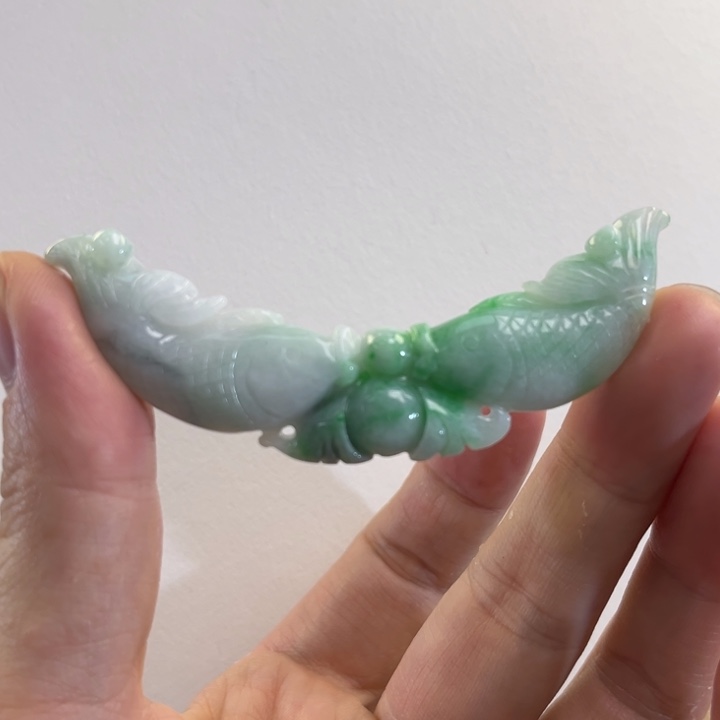 翡翠吊坠(赠链)未镶嵌代编织