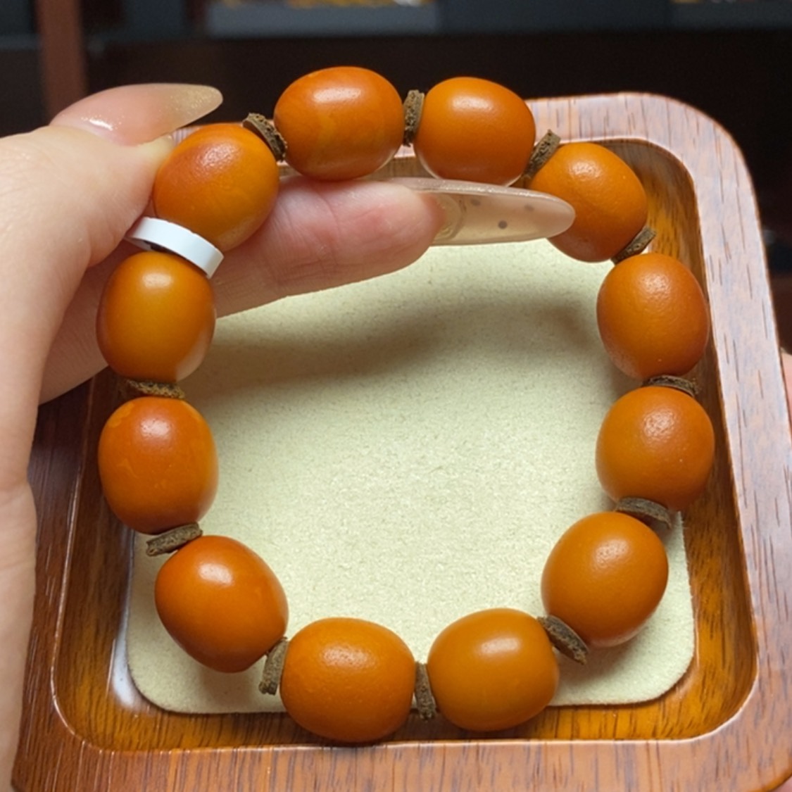 【闪购商品】蜜蜡手链未镶嵌手串