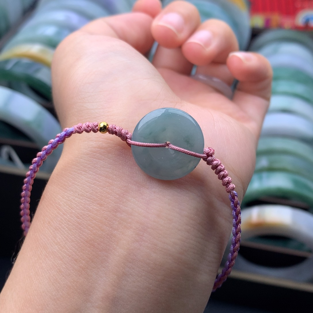 未镶嵌手链翡翠多样性