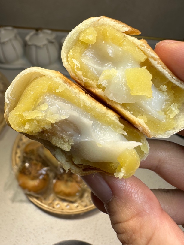 清姐同款芋泥莲子雪媚娘饼