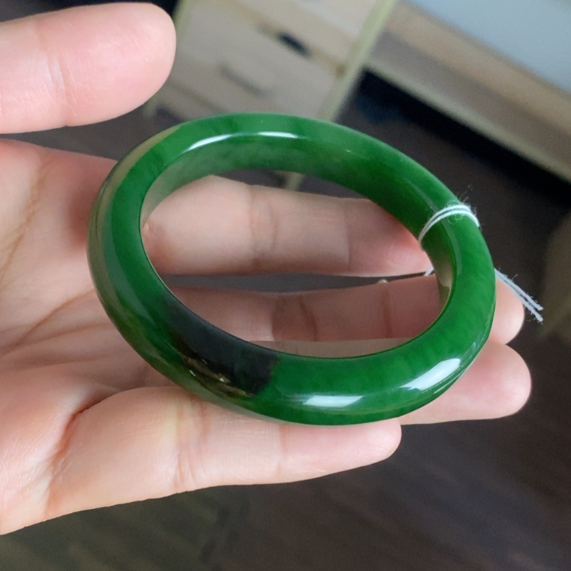 【闪购商品】未镶嵌手镯和田玉（碧玉）
