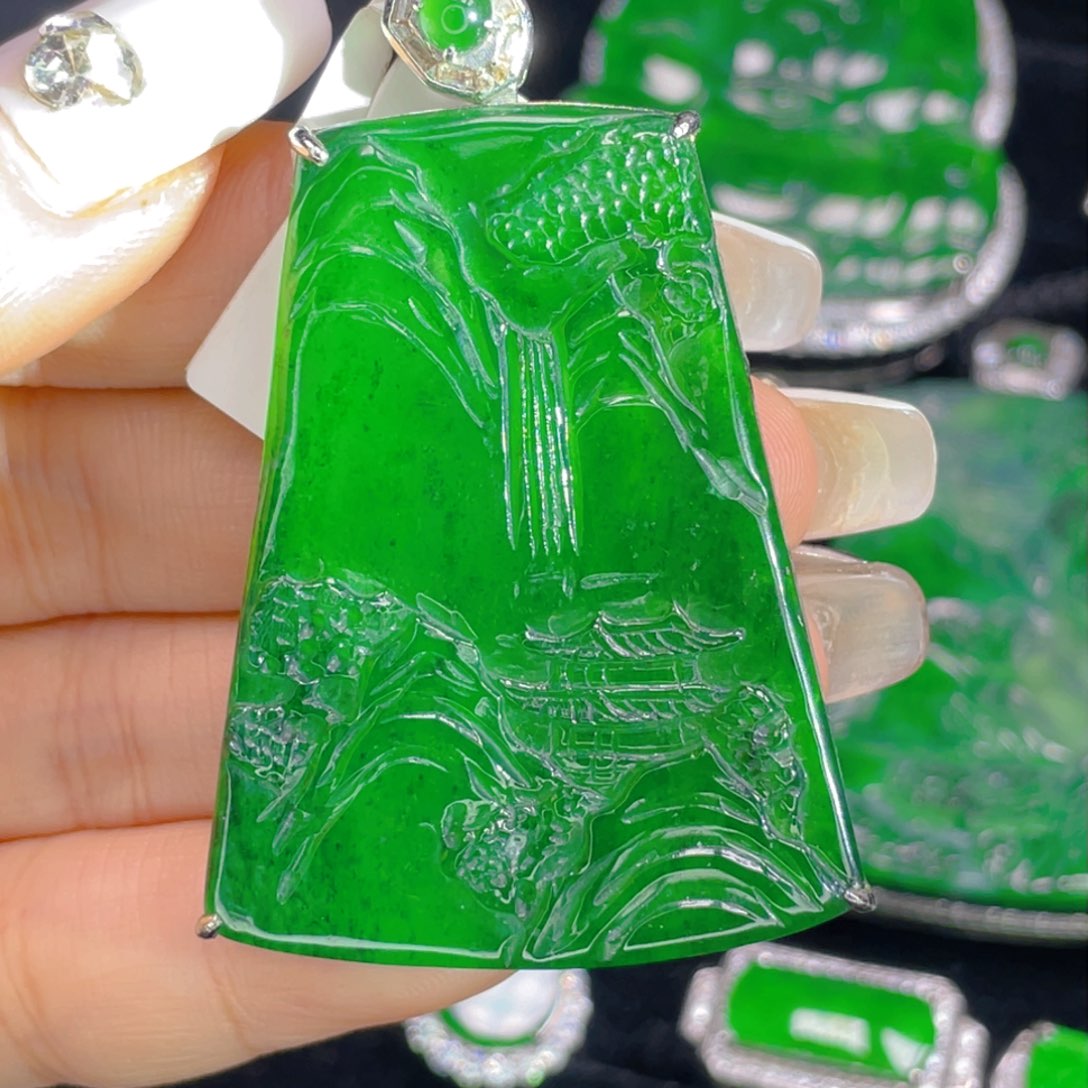 翡翠吊坠(不含链)未镶嵌