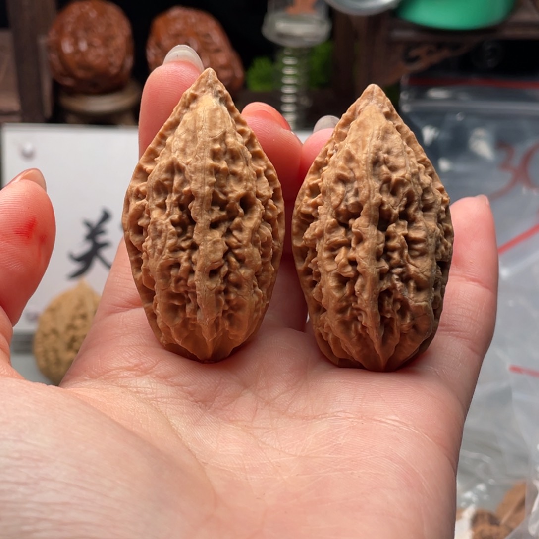 文玩核桃把件小楸千花皮59