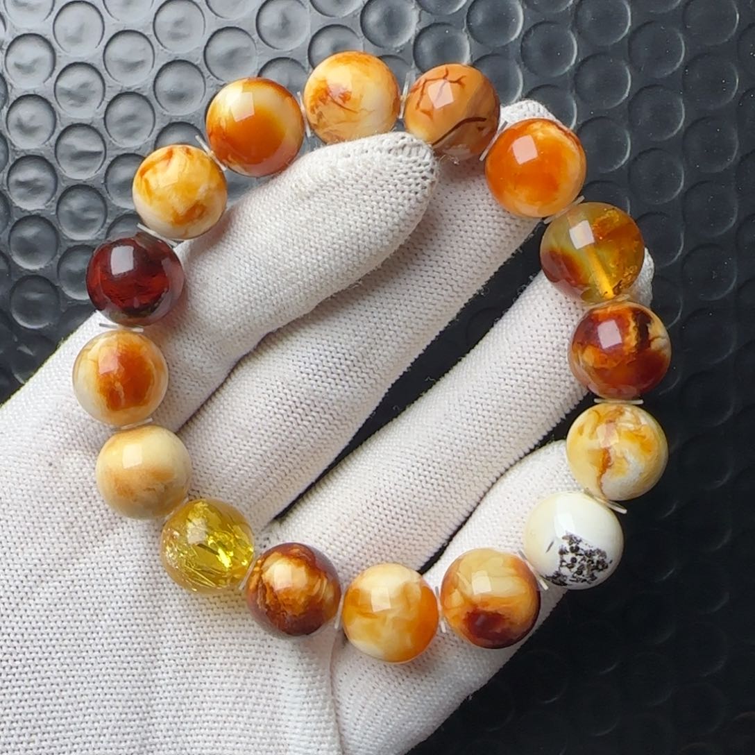 琥珀裸石未镶嵌13尺寸