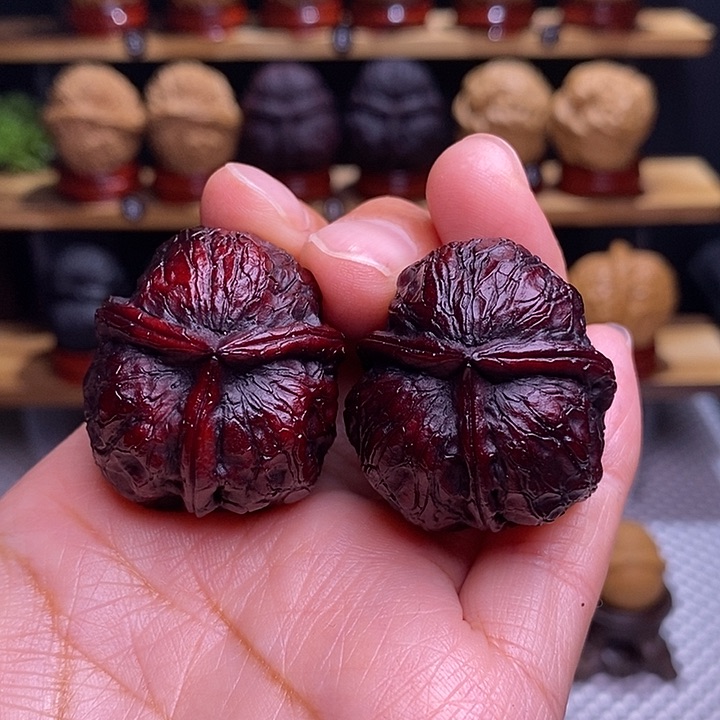 文玩核桃吊坠建***战斧三棱60