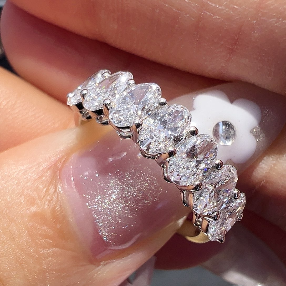 18K金镶嵌实验室培育钻石1.321