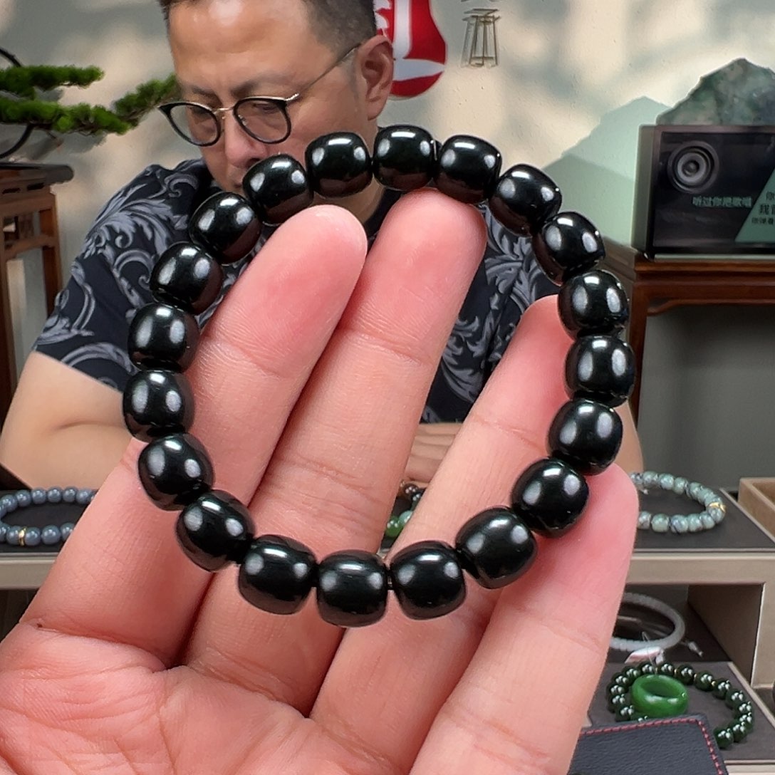 和田玉未镶嵌手链卡10mm塔青