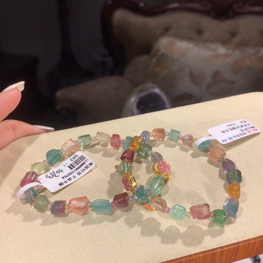 碧玺多样性发货一件未镶嵌