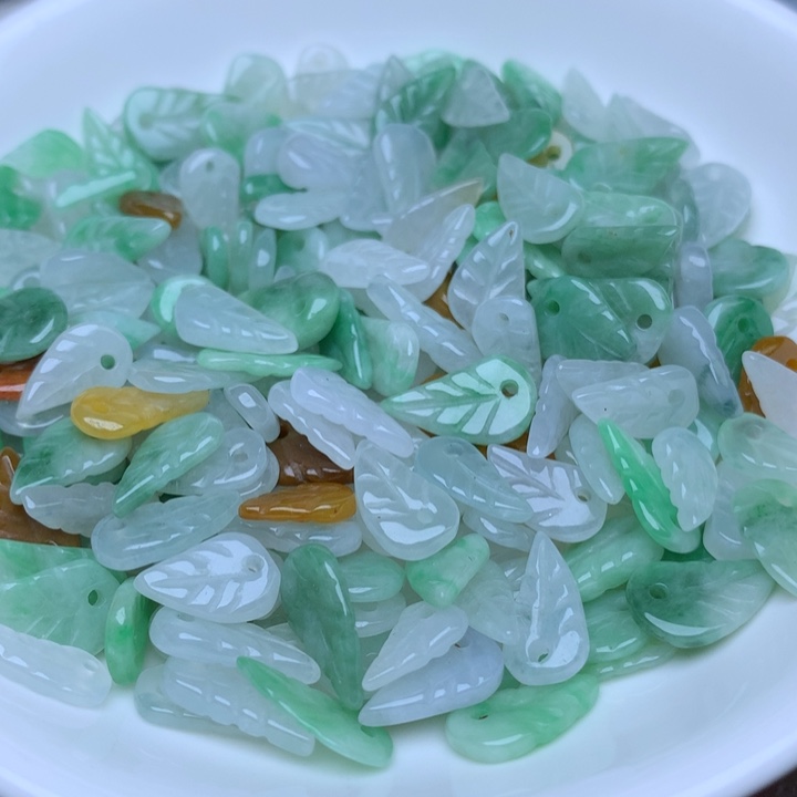 【闪购商品】未镶嵌翡翠手链冰三彩小树叶20个