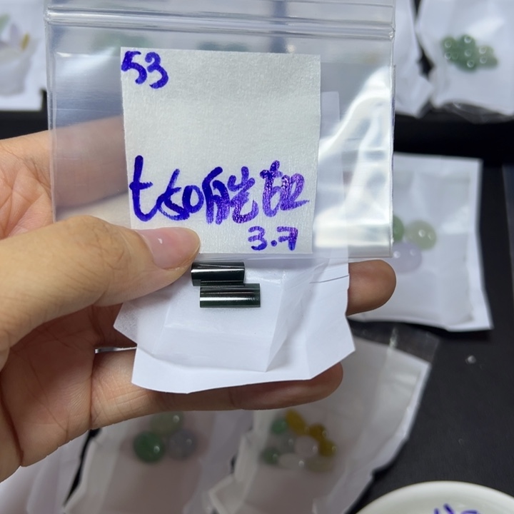 【闪购商品】定制翡翠未镶嵌?***?不退换