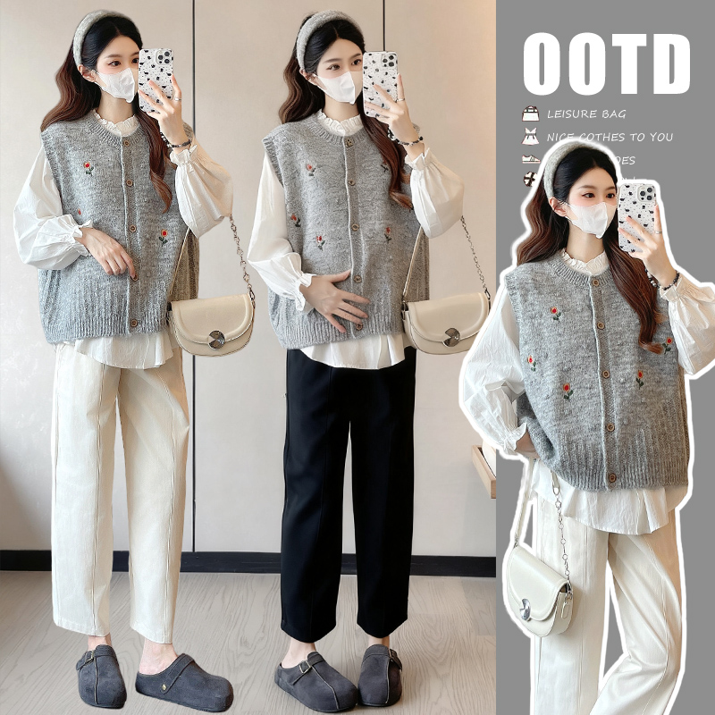 【伊伊】孕妇装秋季套装2025新款时尚显瘦打底白衬衫+刺绣针织马甲