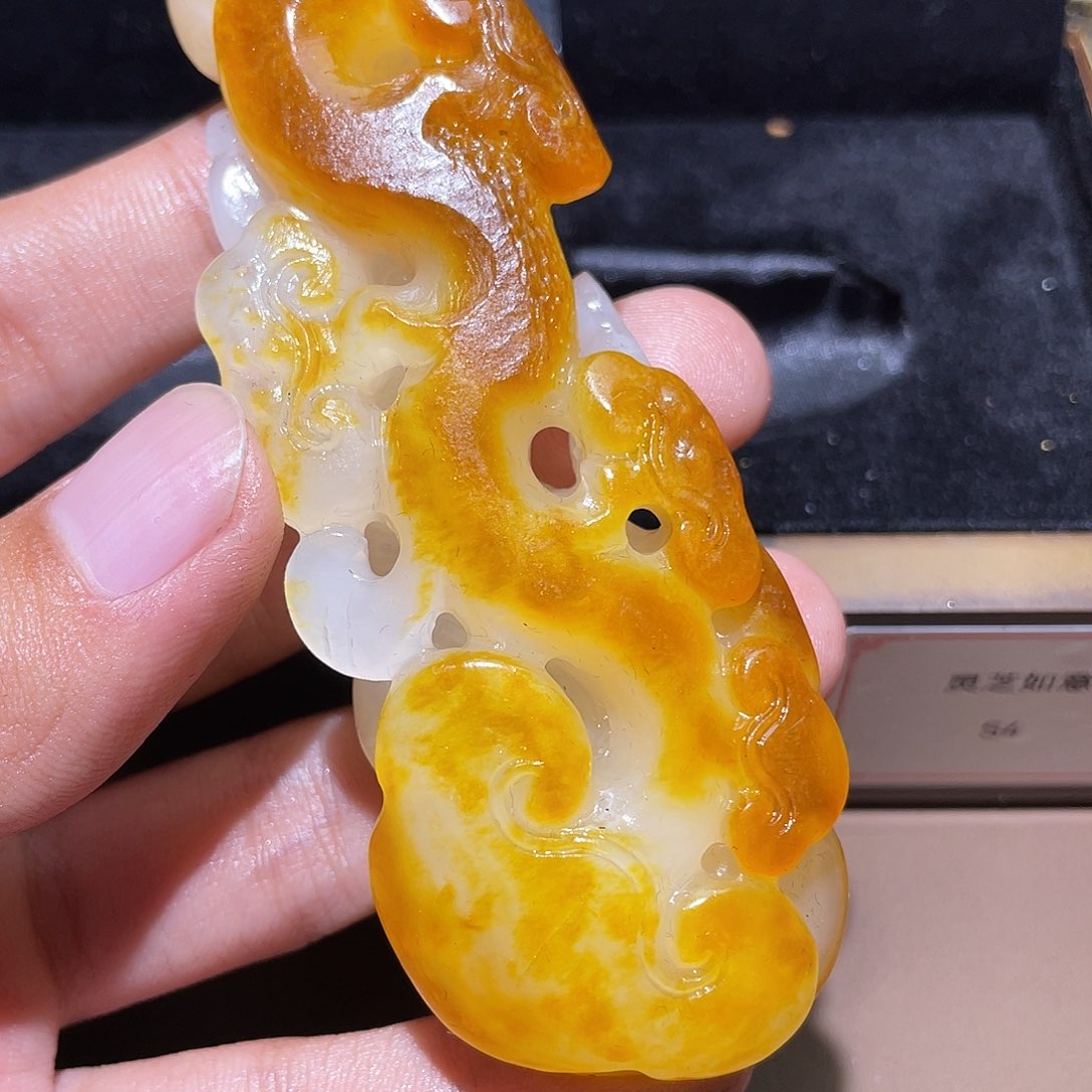 和田玉颈饰未镶嵌Y