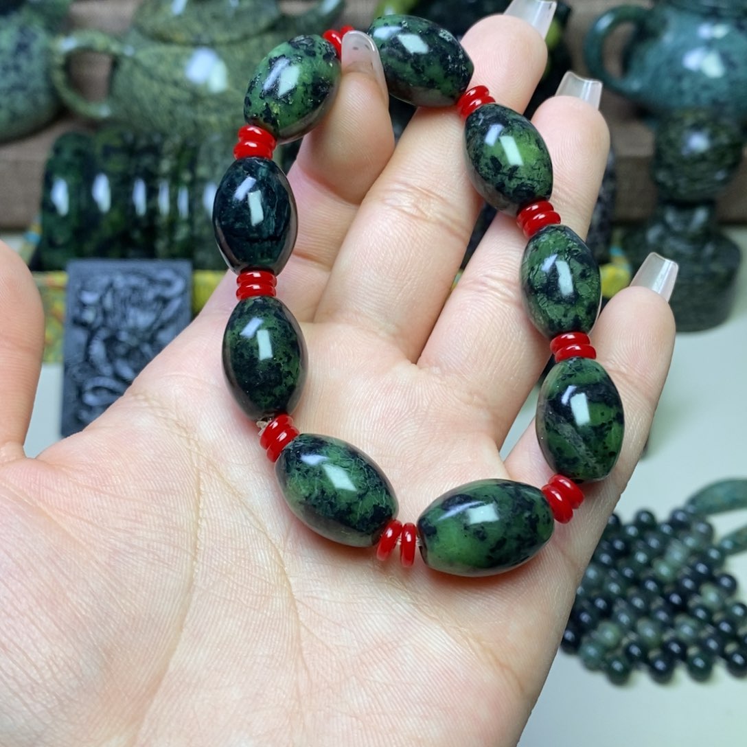 蛇纹石玉手链未镶嵌