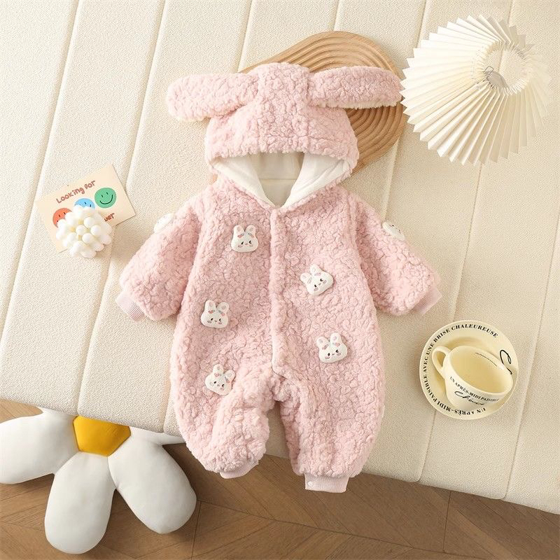 婴儿冬季加绒加厚连体衣新生儿男女宝宝网红洋气超萌爬服哈衣外出
