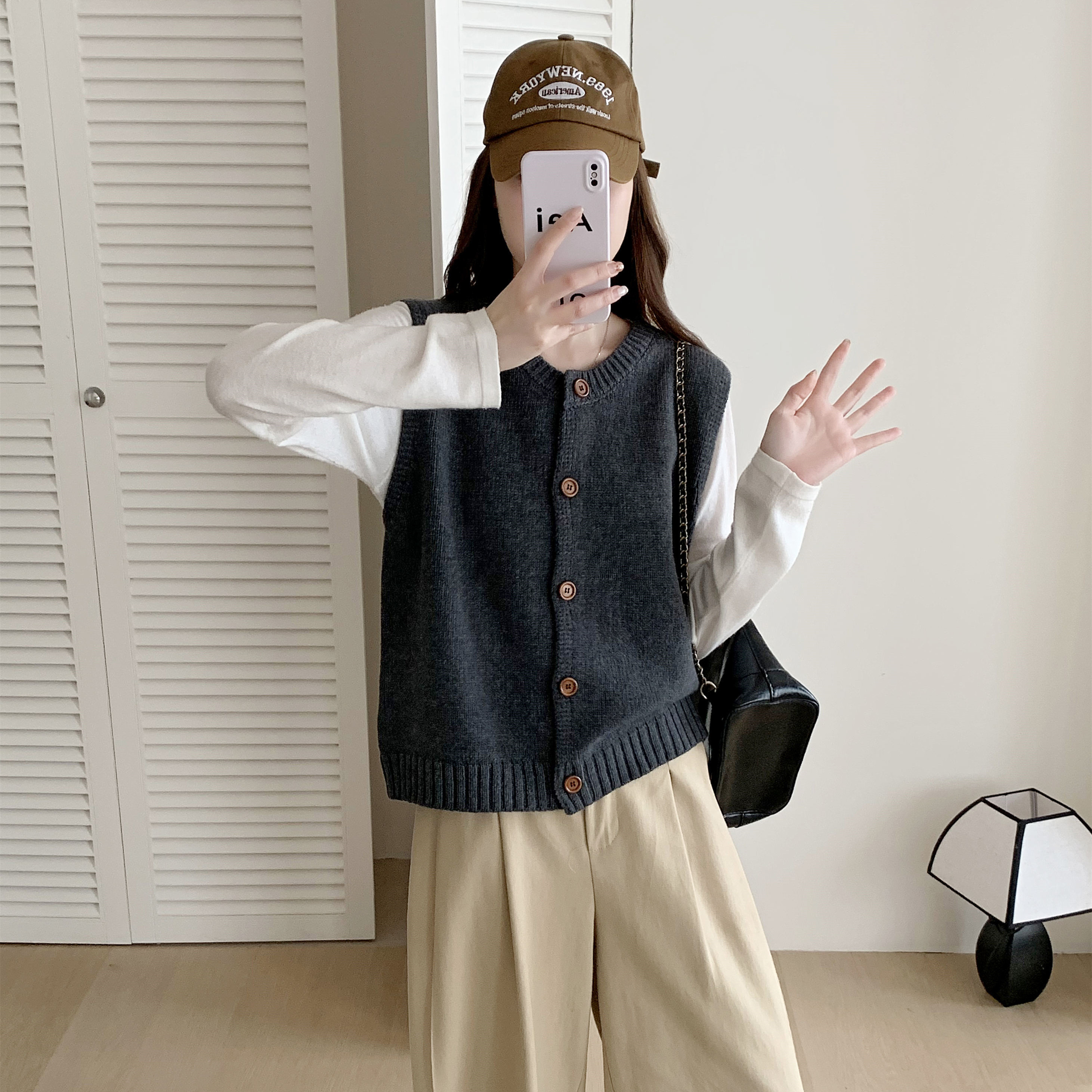 复古圆领针织马甲女春秋冬简约外搭短款开衫毛衣马夹坎肩背心上衣