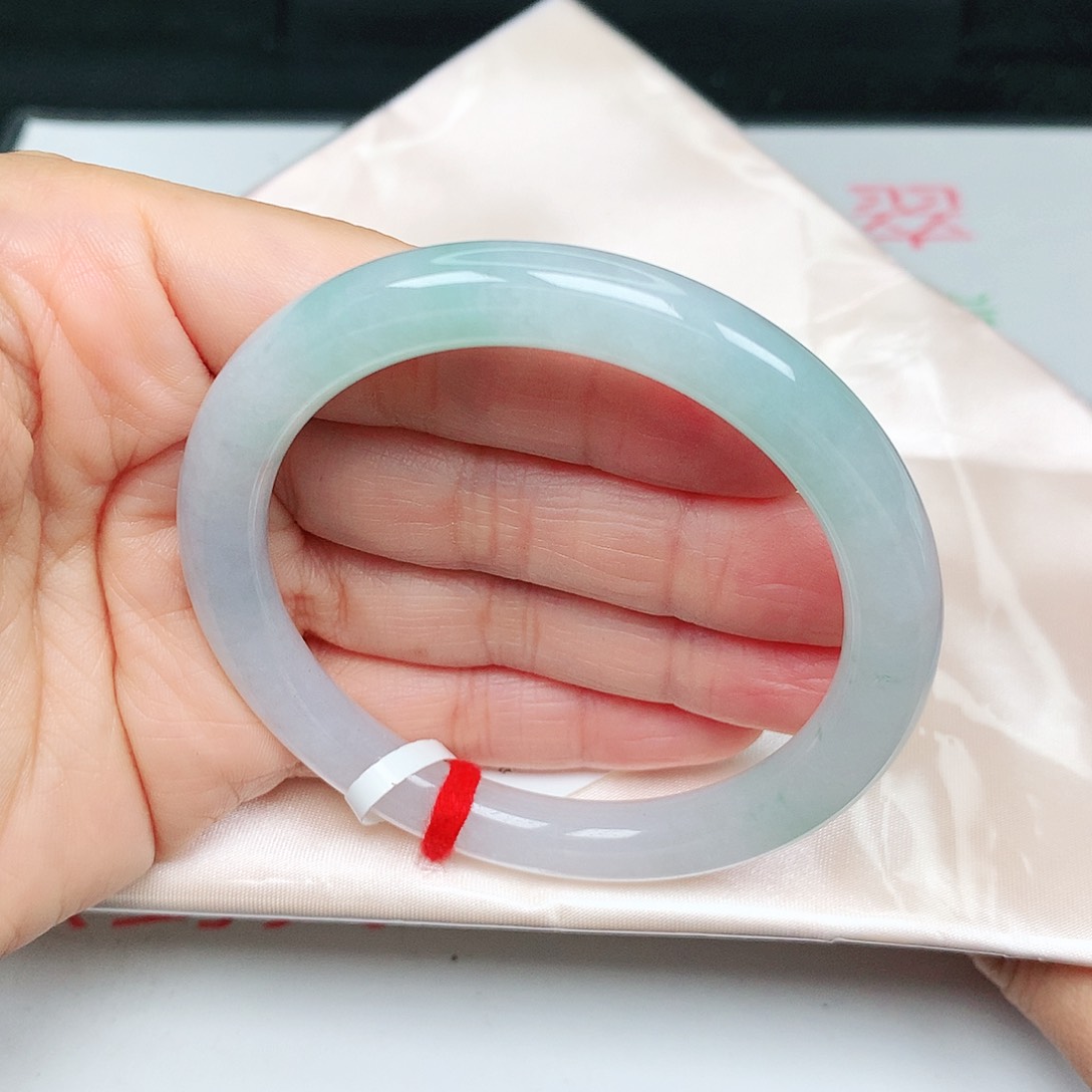 未镶嵌手镯（圆镯）翡翠冰胶天空蓝7