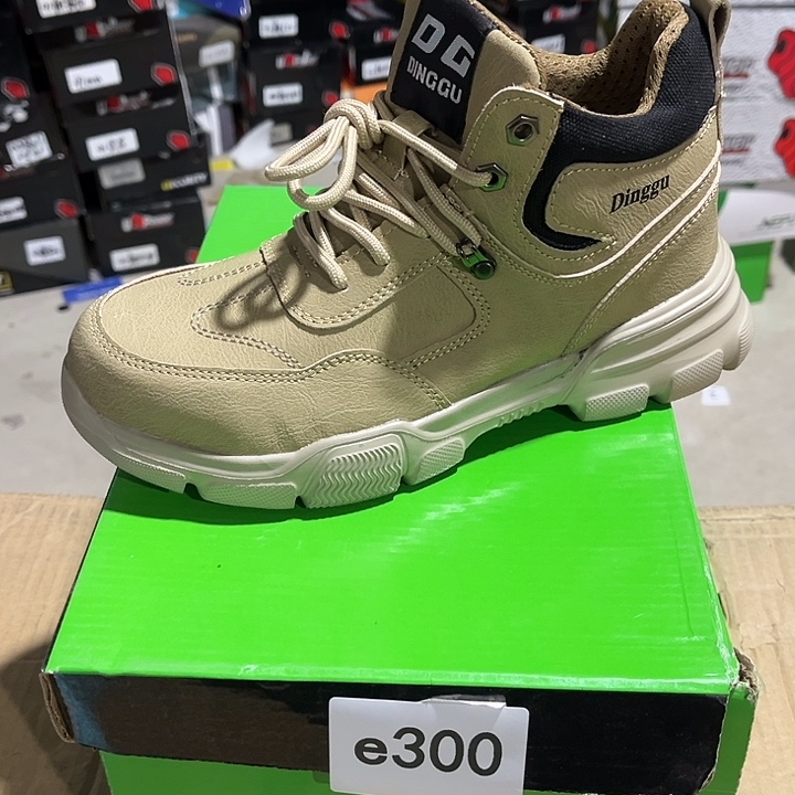37尺码编号300防砸劳保鞋