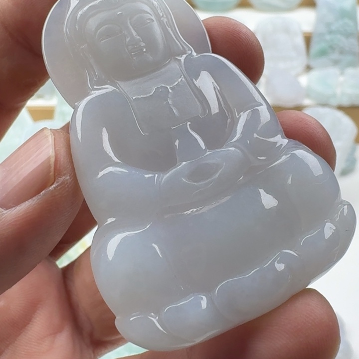 翡翠未镶嵌颈饰天然缅甸A货翡翠