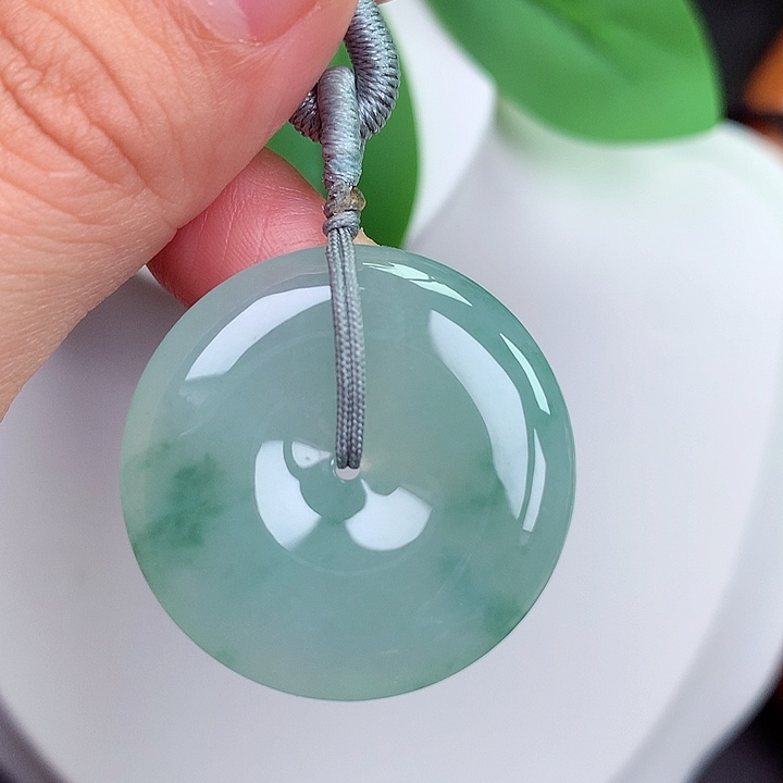 颈饰未镶嵌翡翠平安扣 29.8x6.1mm