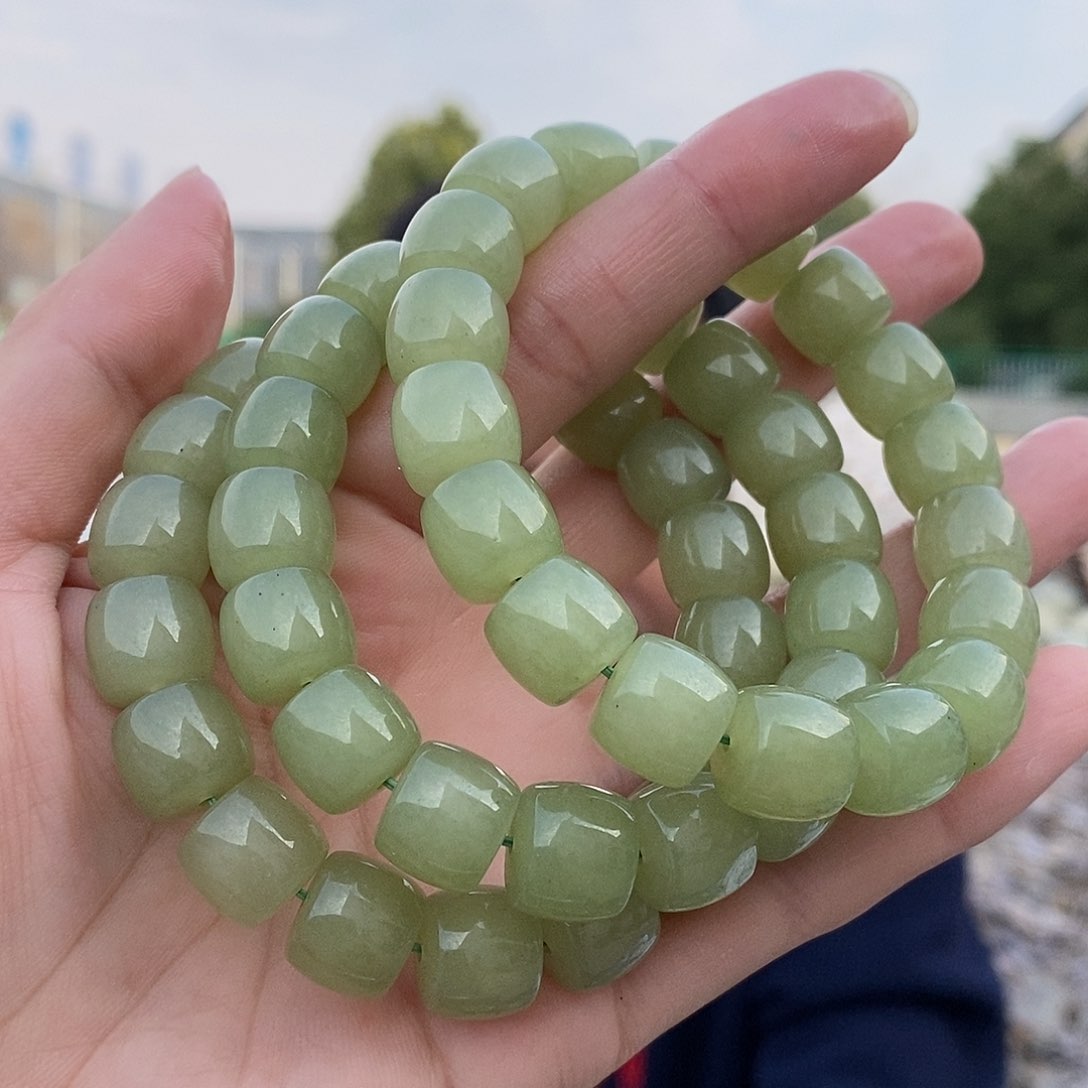 未镶嵌手链和田玉卡12直切黄口