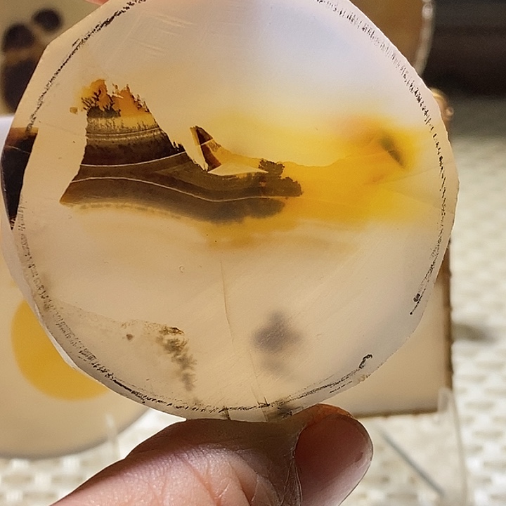 风***楼玛瑙/玉髓未镶嵌颈饰