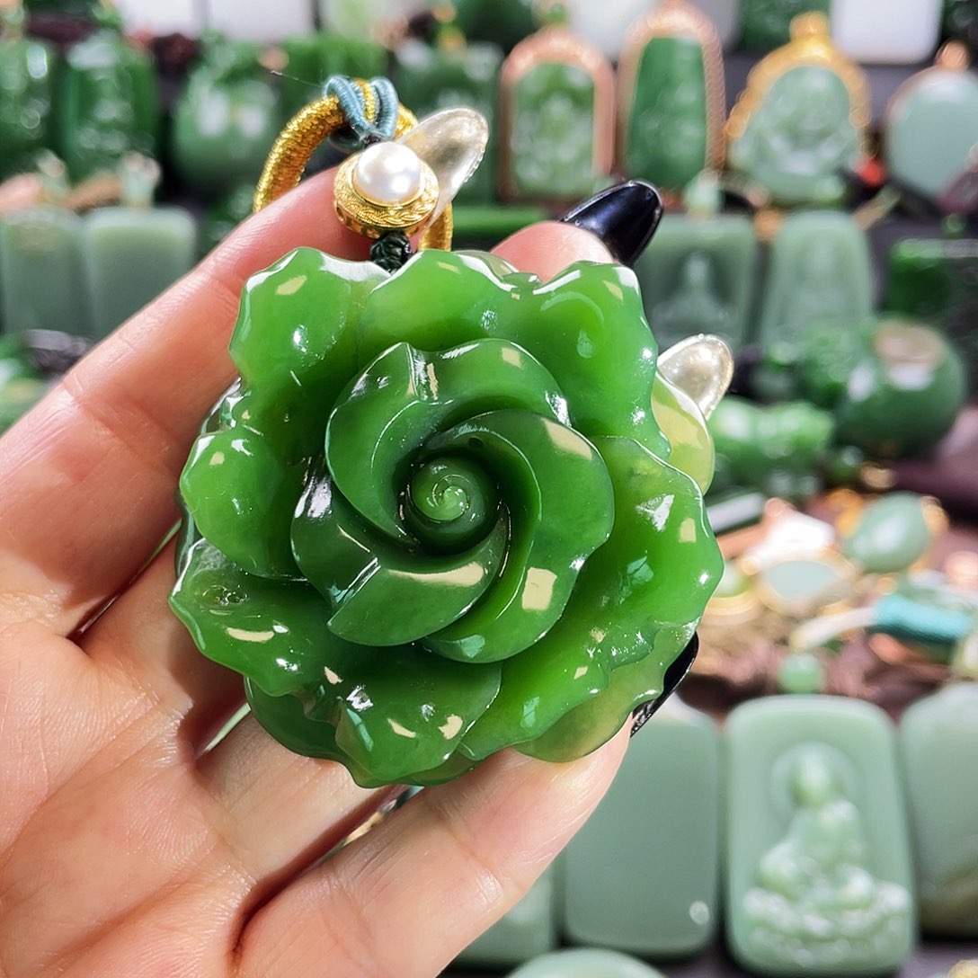 和田玉挂件未镶嵌