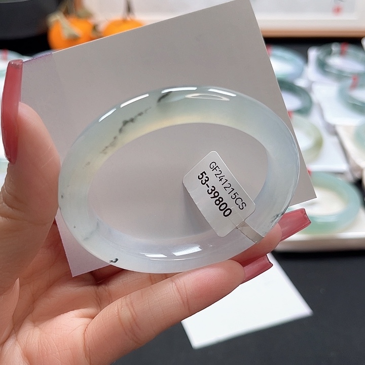 翡翠手镯未镶嵌高冰飘花贵妃1号