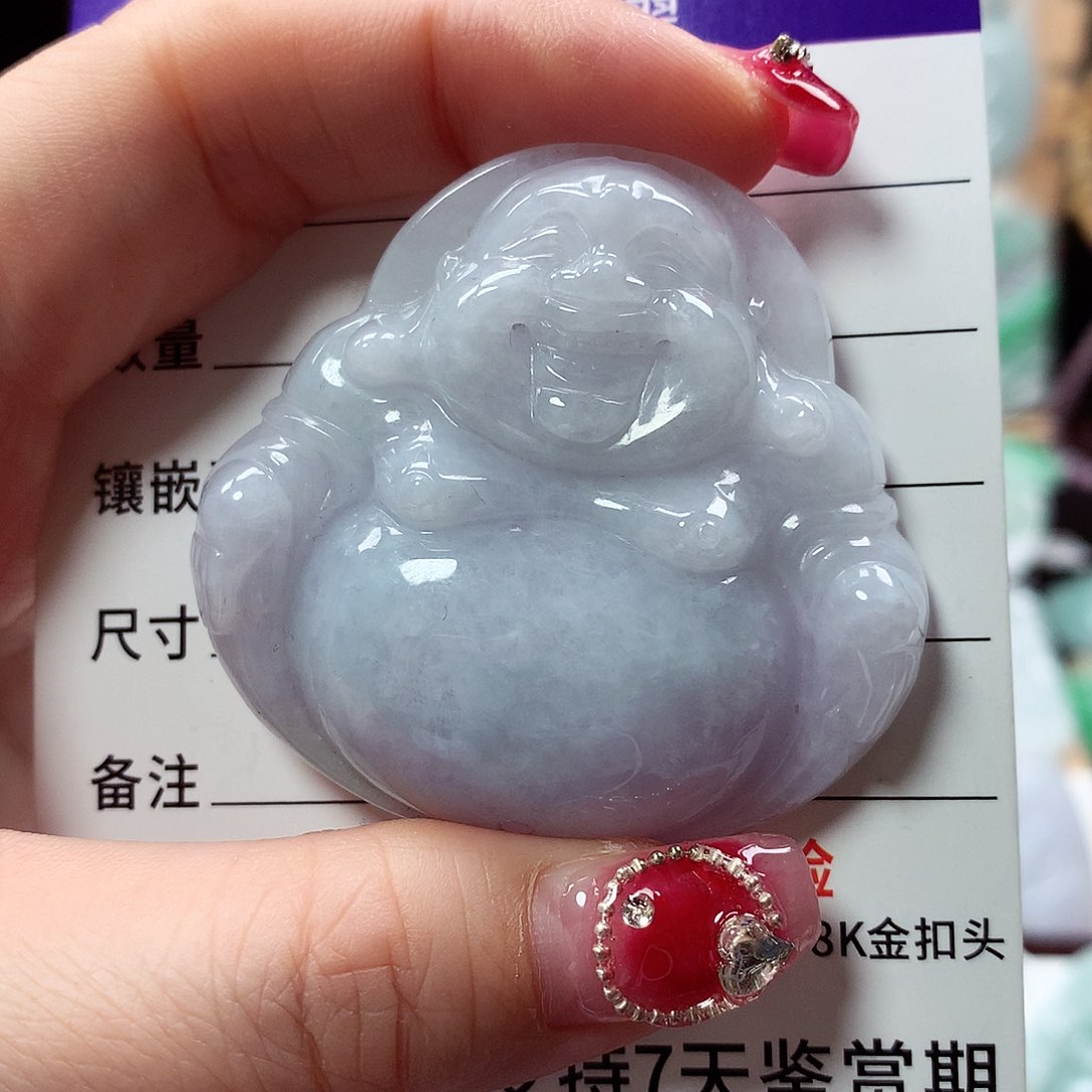 翡翠颈饰未镶嵌佛公