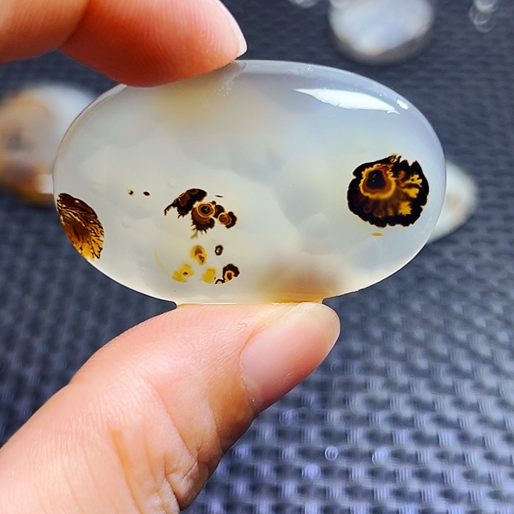 玛瑙/玉髓未镶嵌珠宝半成品