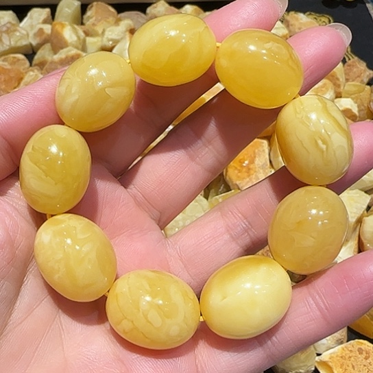 定制琥珀未镶嵌蜜蜡