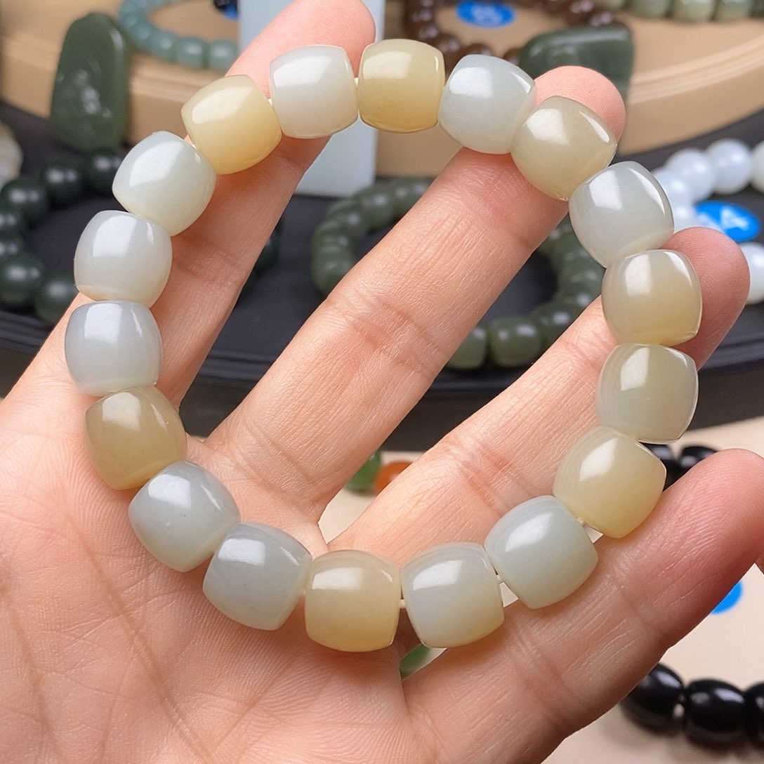 和田玉手链未镶嵌听*哥