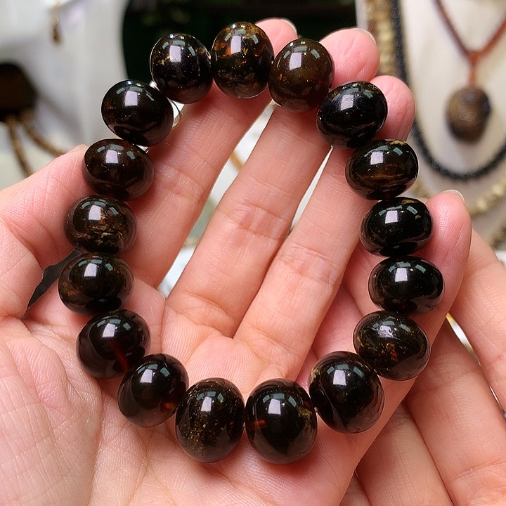 琥珀裸石未镶嵌抚顺琥珀