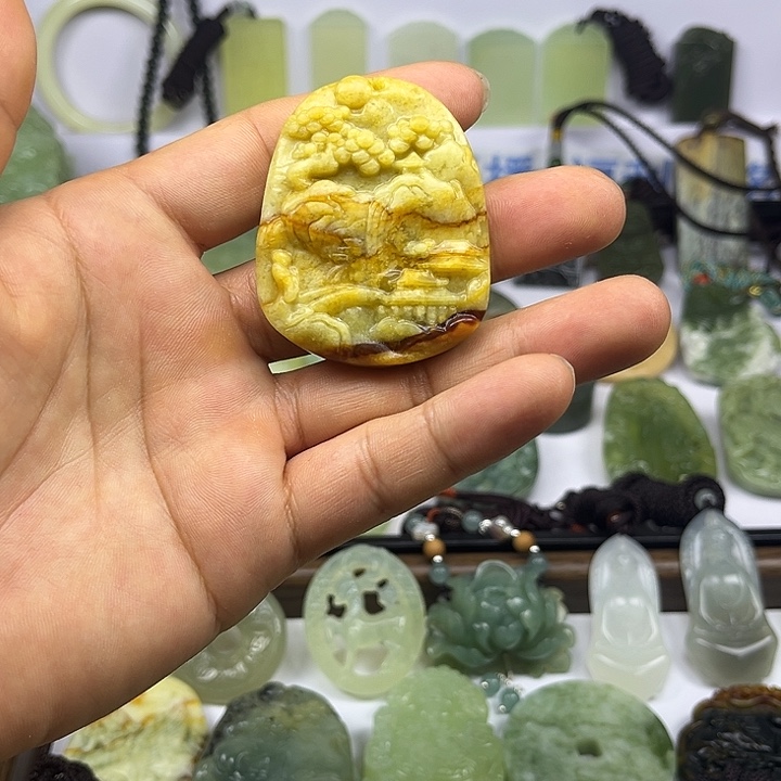 岫玉未镶嵌吊坠(不含链)