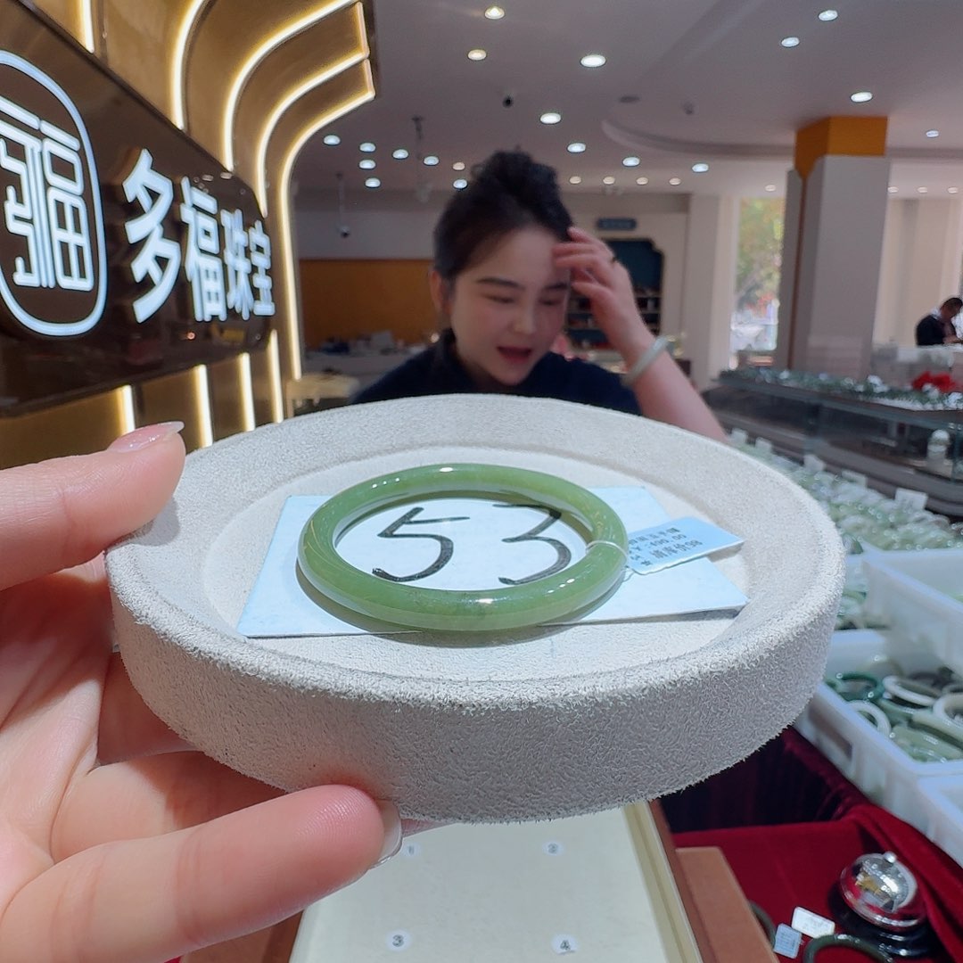 和田玉未镶嵌手镯01