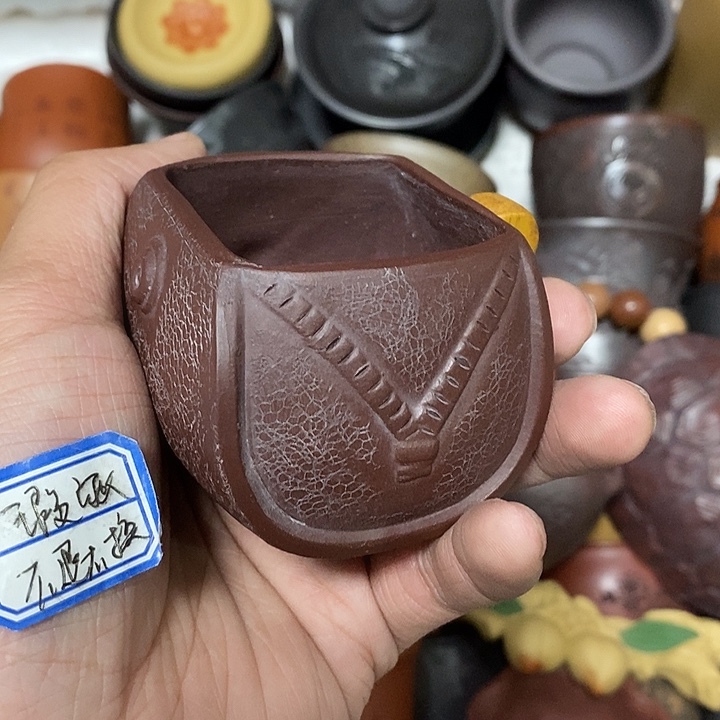 茶杯紫砂瑕疵不退不换