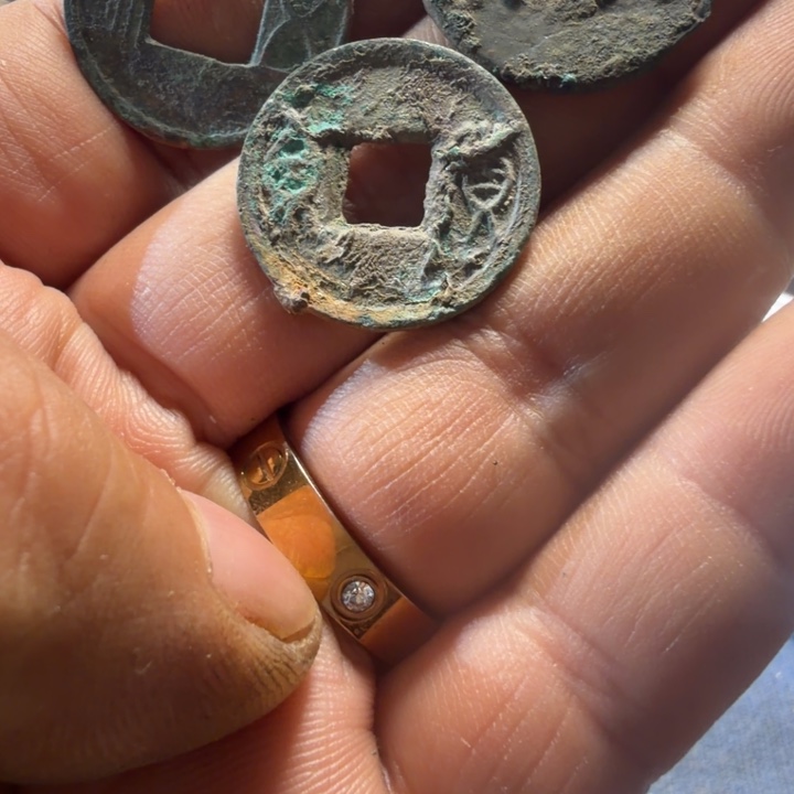 西汉三熊现代工艺