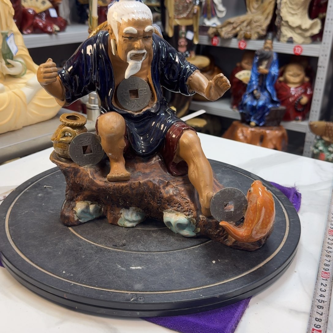 红***典石湾窑陶瓷渔翁一个