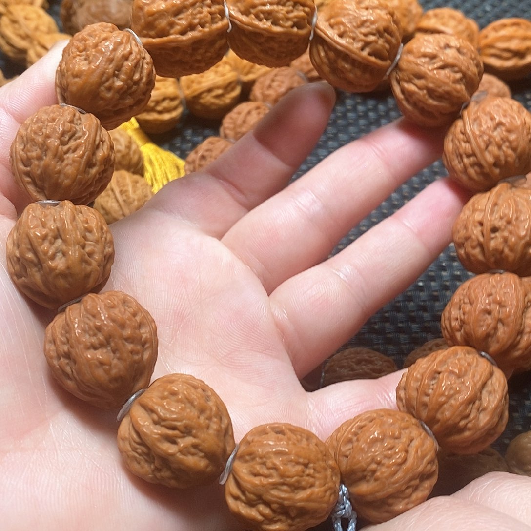 文玩核桃手串粗筋蛤蟆背
