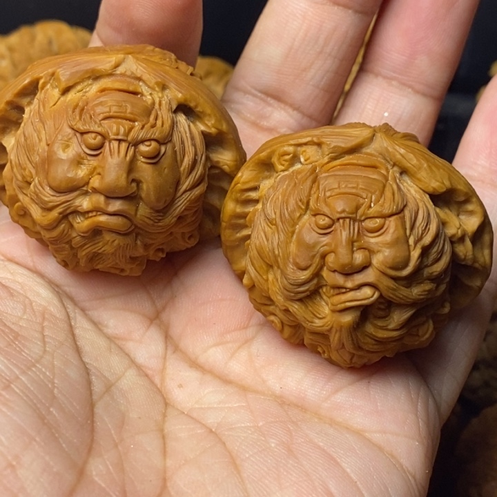 文玩核桃把件钟馗