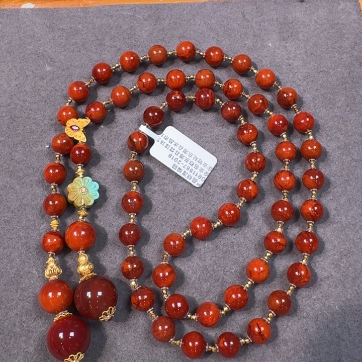 南红玛瑙18K金镶嵌毛衣链