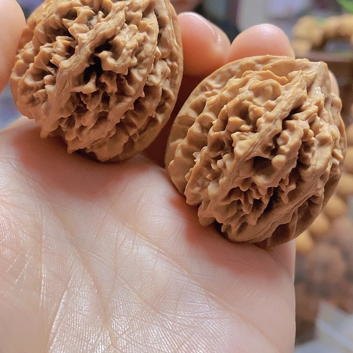 【闪购商品】文玩核桃把件37状元冠