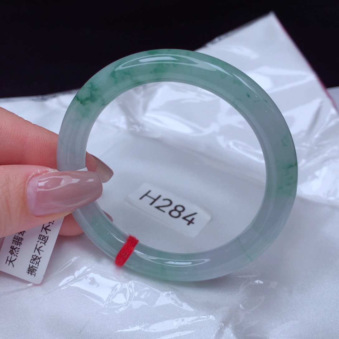 翡翠手镯未镶嵌手镯52