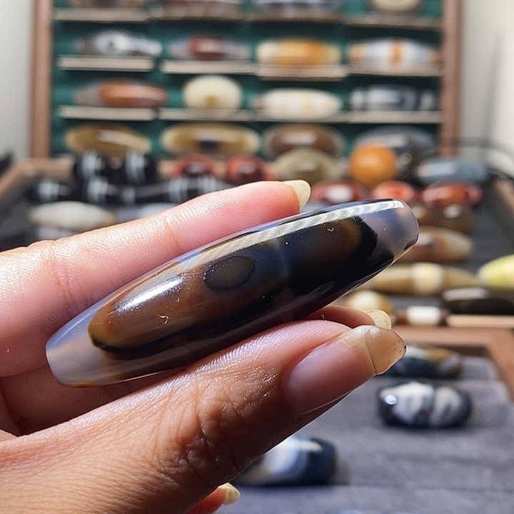 L***u玛瑙/玉髓未镶嵌吊坠(不含链)