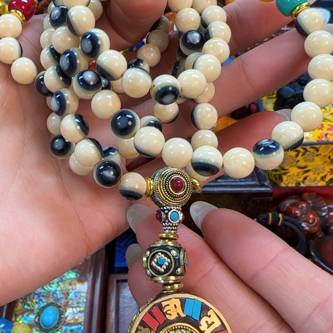 蜜蜡裸石未镶嵌卓玛推荐